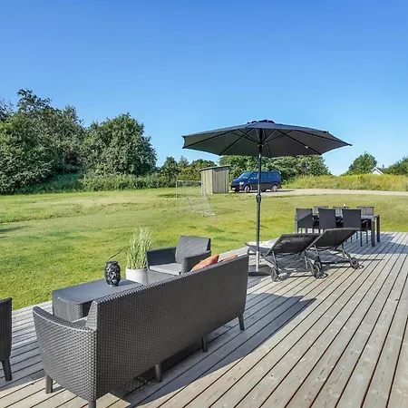 3 Bedroom Amazing In Tatil Evi Hørve