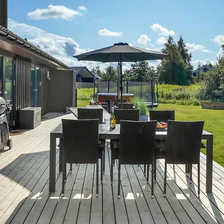 3 Bedroom Amazing In Hørve